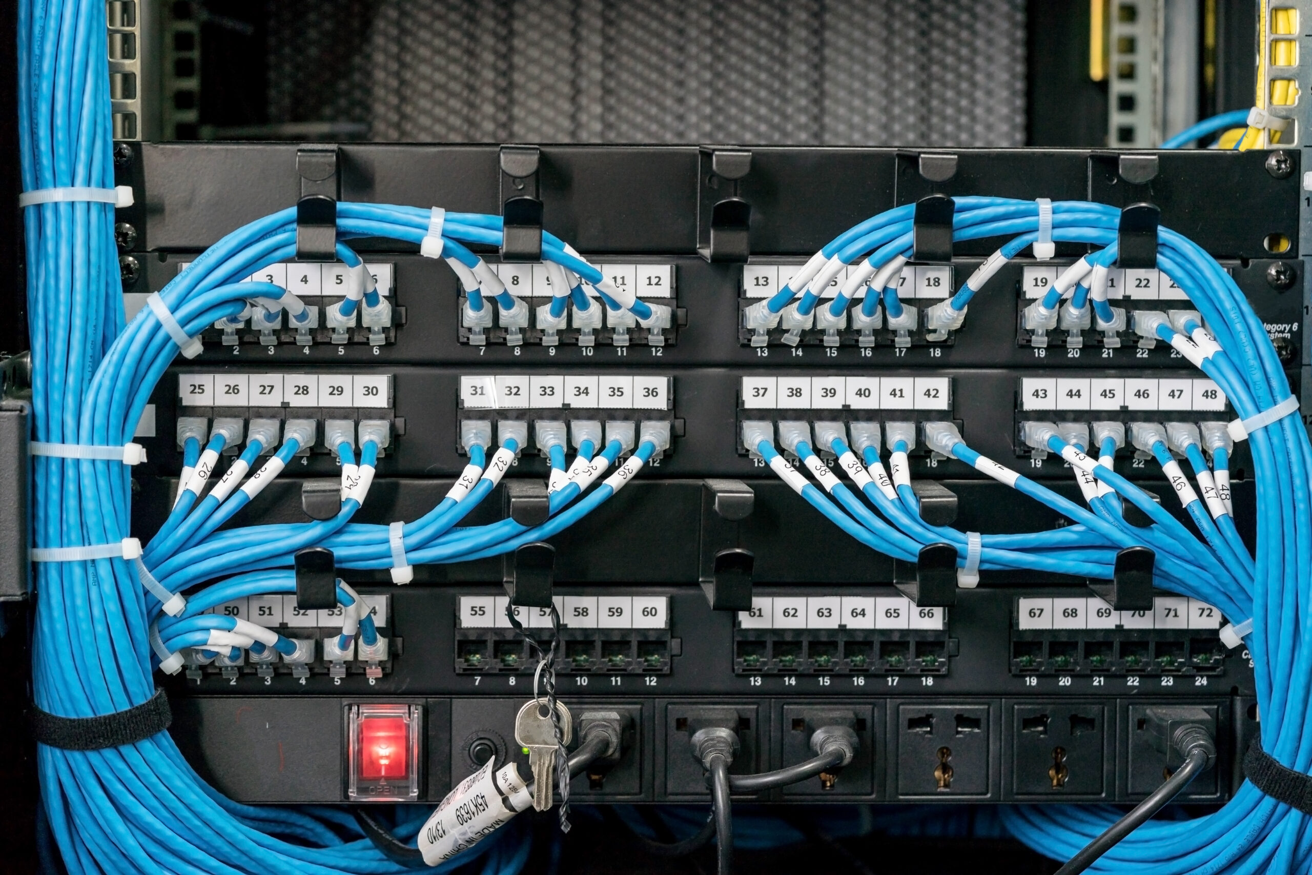 Cable Management Tips: Tools and Advice for a Tidy Rack Room