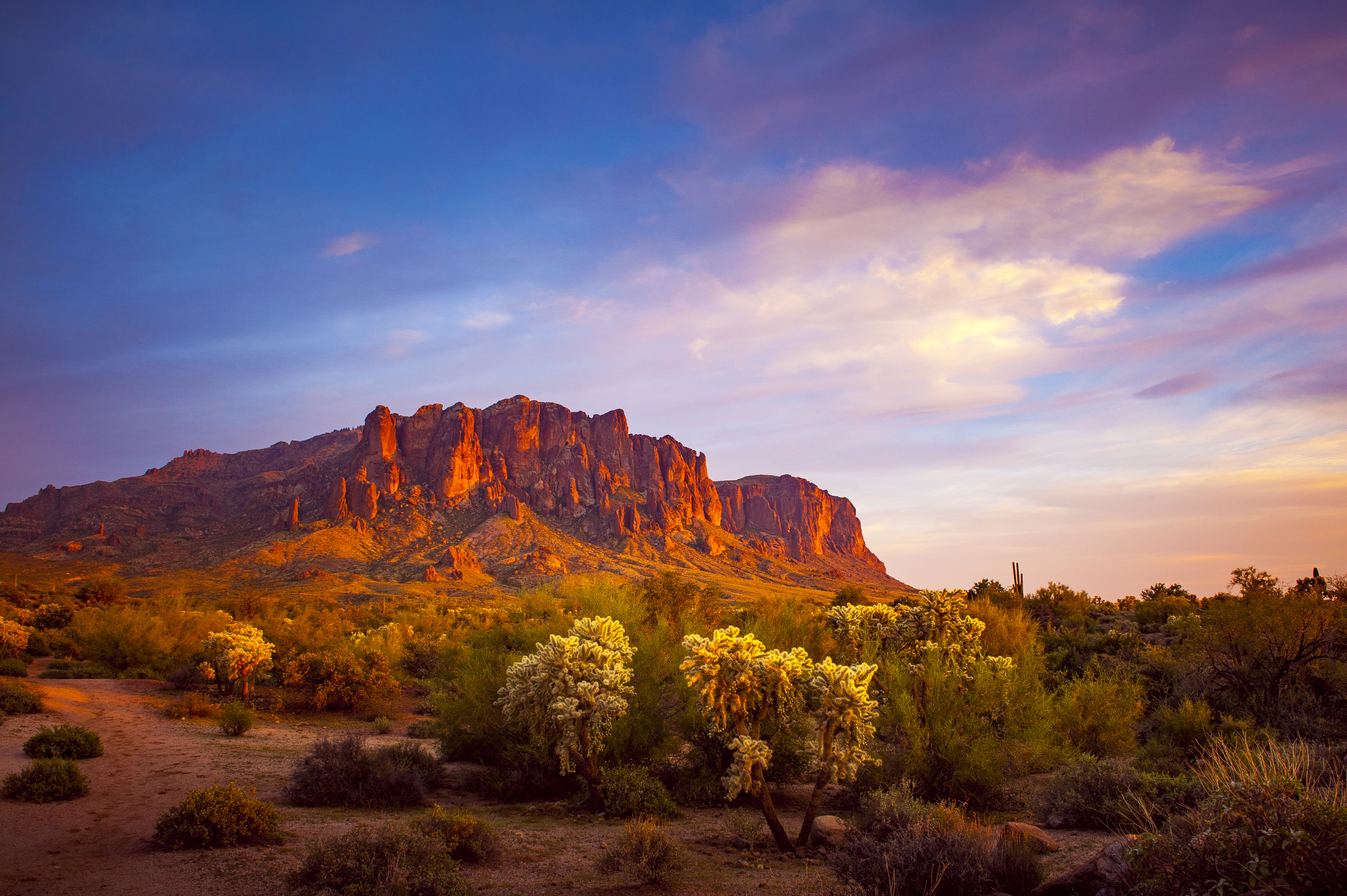 Apple Investing Billions in Mesa, AZ Data Center